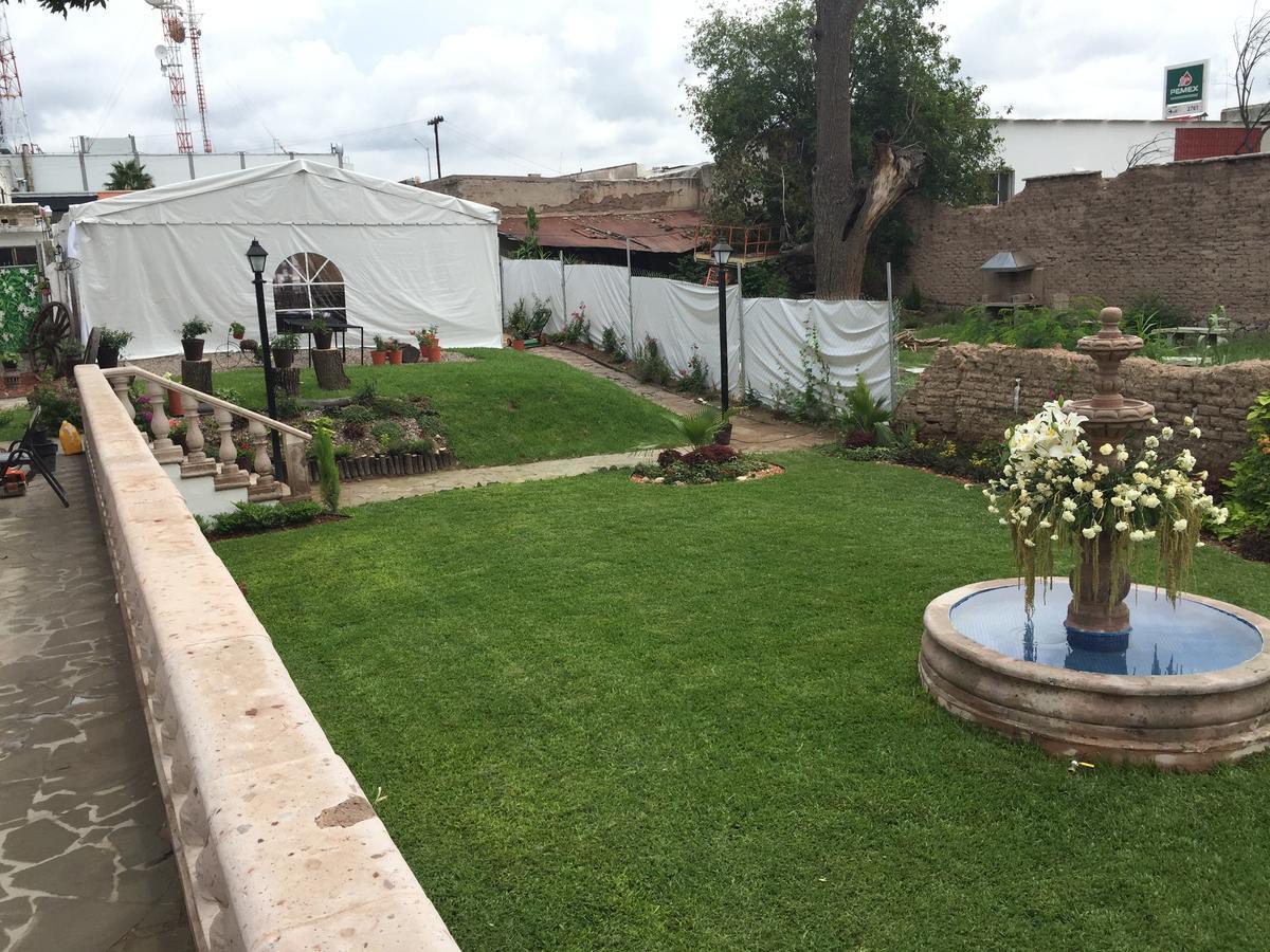 Los Nogales Inn Camargo Zewnętrze zdjęcie
