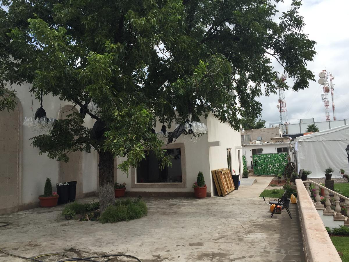 Los Nogales Inn Camargo Zewnętrze zdjęcie
